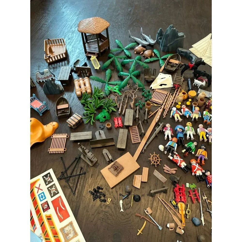 Play‎ mobile parts bundle